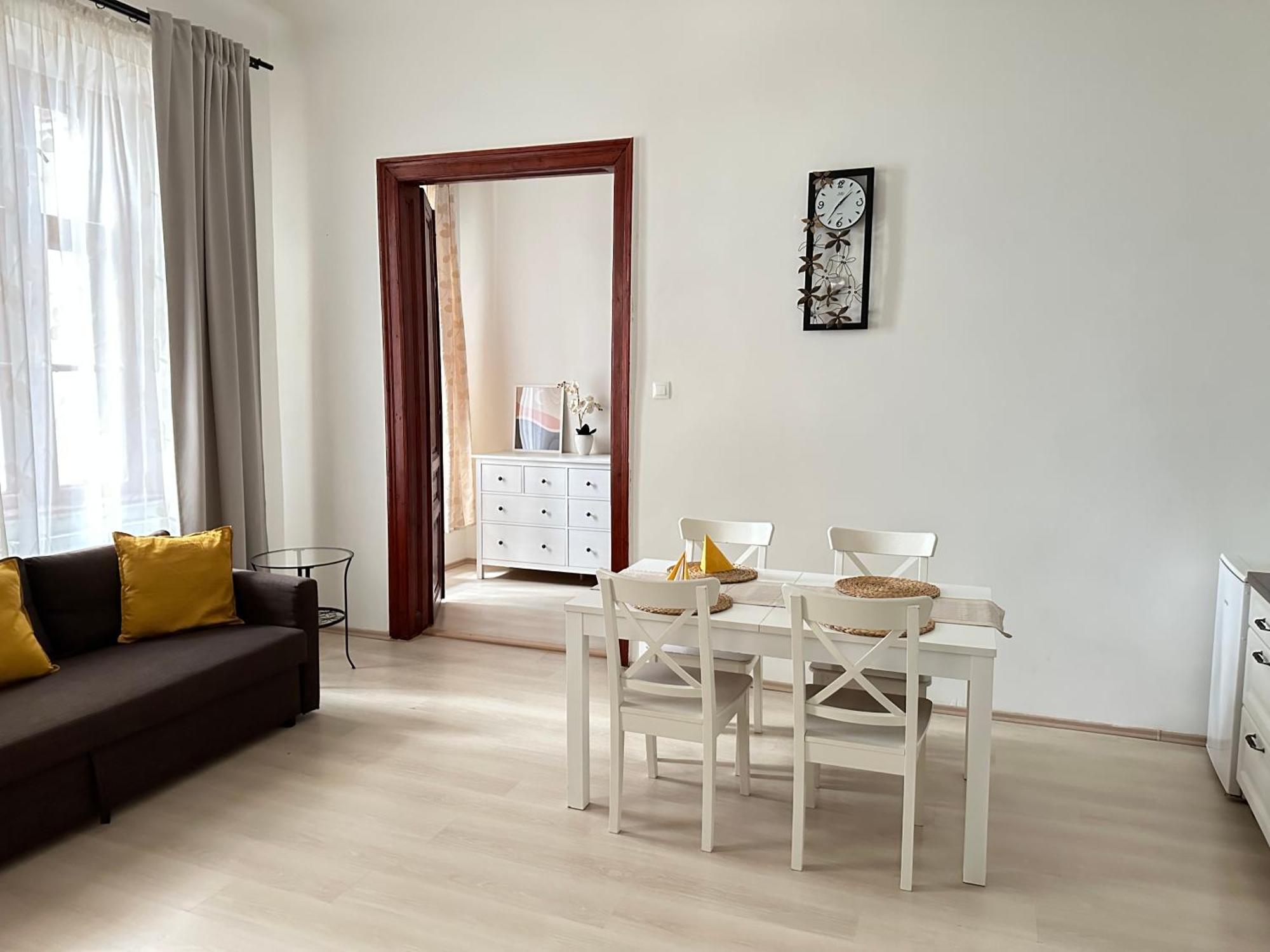 Apartment In Historical Part - Old Town Top Address Братислава Экстерьер фото
