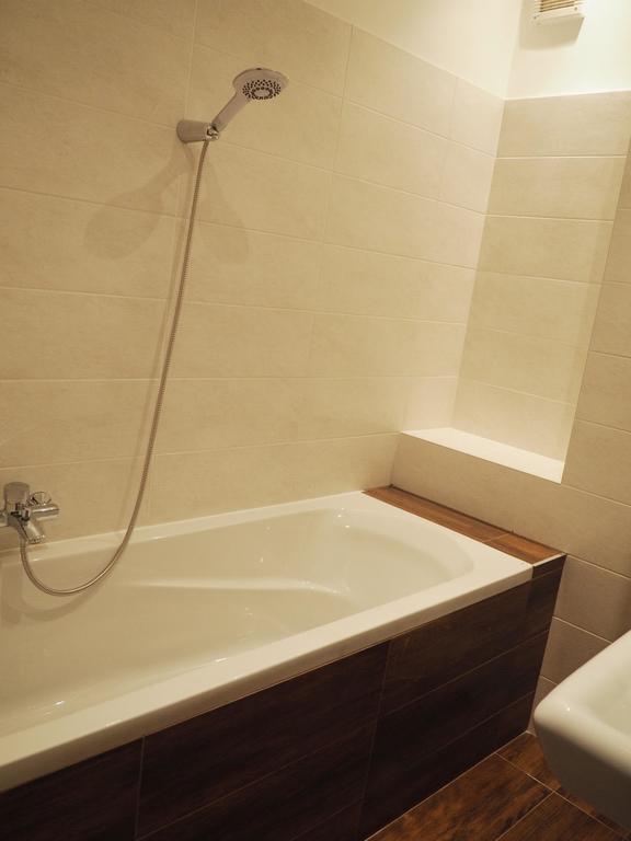 Apartment In Historical Part - Old Town Top Address Братислава Экстерьер фото