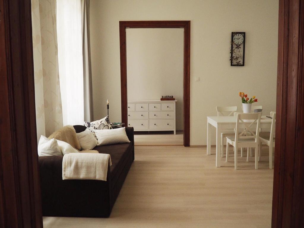 Apartment In Historical Part - Old Town Top Address Братислава Экстерьер фото